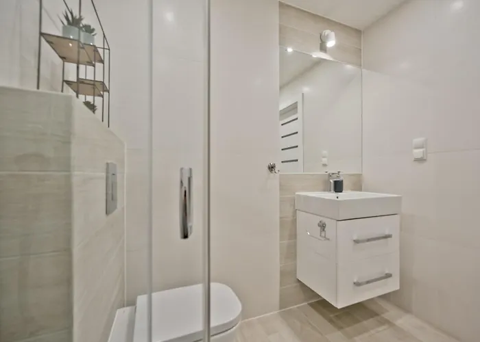 Blueapart Mestwina 37 *